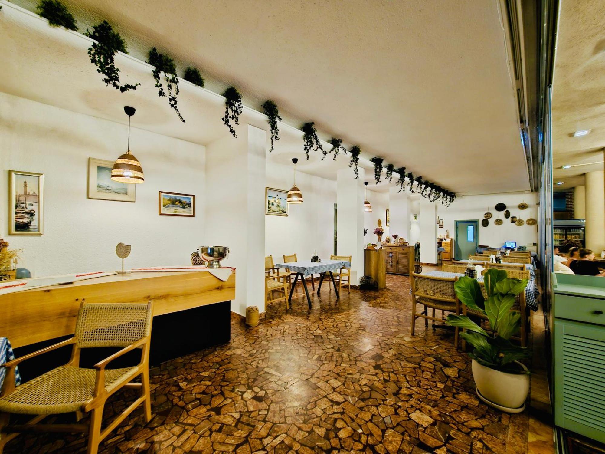 Hotel Carmen Eforie Nord Extérieur photo